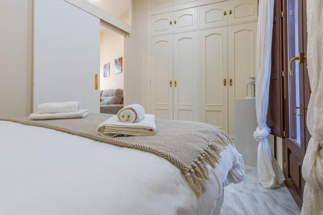 Apartamento El Salvador Centro Sevilla Luaran gambar